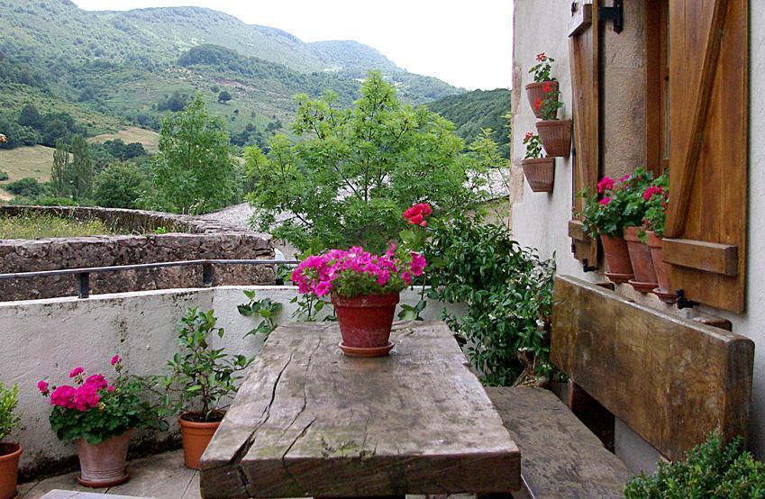 Casa Rural Parriola Villanueva de Arce Exterior photo